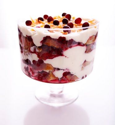 Cranberry Trifle Cranberry Trifle, Candied Cranberry, Orange Trifle, Custard Trifle, Orange Custard, Christmas Trifle Recipes, Fish Taco Sauce, Trifle Recipes, Christmas Trifle