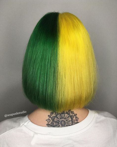 Cool Green + Yellow split bob by @seapunkstudio - what's your fav color split? #lunatides #splithair #greenhair #yellowhair Split Dye Hair, Split Dye, Colored Weave, Split Dyed Hair, Cool Green, Dye Hair, Fav Color, Hair Jewels, Split Hair