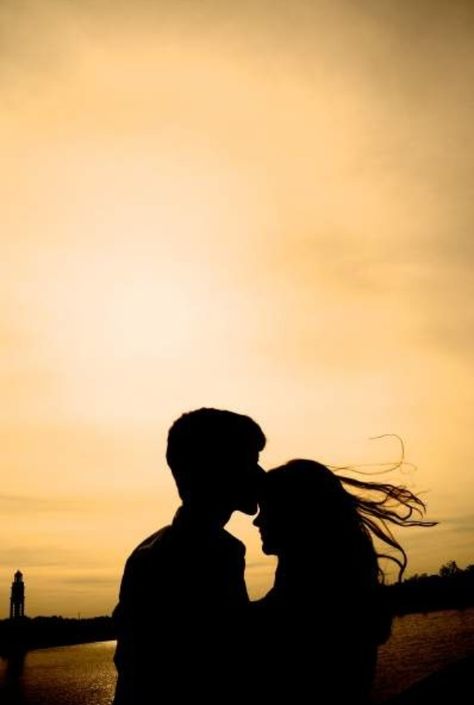 Forehead kisses are the best! Teenage Couples, Couple Silhouette, Forehead Kisses, Dylan Sprouse, Goals Pictures, The Perfect Guy, Photo Couple, Wedding Couple, Instagram Foto