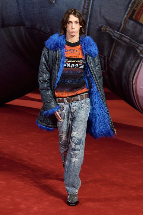 Diesel Fall 2022 Ready-to-Wear Collection | Vogue Glenn Martens, Diesel Fashion, Movie Fashion, Winter 2022, Fall 2022, London Fashion Week, Creative Director, Distressed Denim, Denim Women