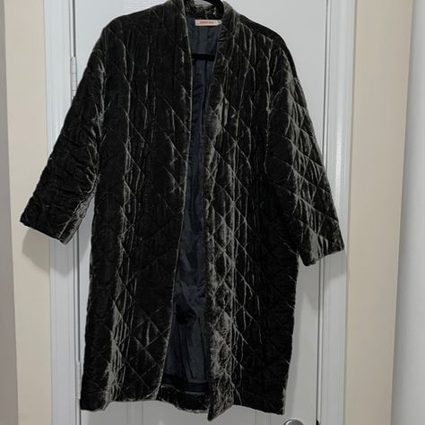 Johnny Was Velvet Quilted Kimono Jacket Velvet Quilted Jacket, Quilted Kimono, Velvet Quilt, Clothes Rail, Kimono Jacket, Johnny Was, Quilted Jacket, Kimono Top, Velvet