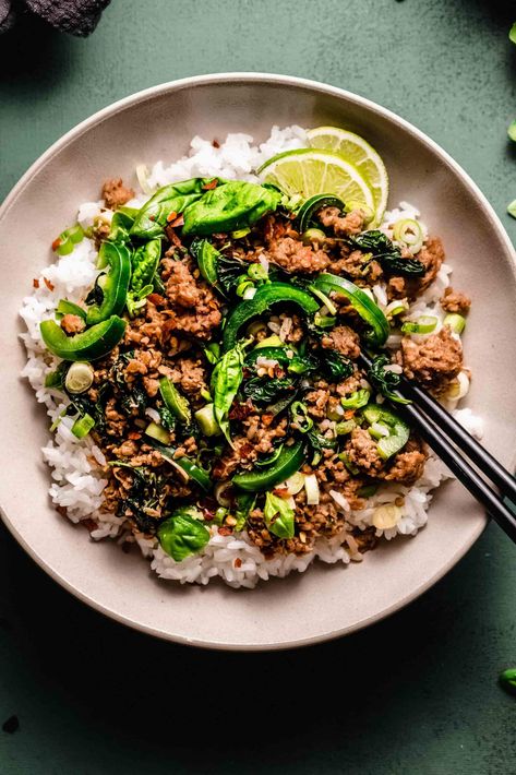 Thai Ground Beef, Thai Beef Stir Fry, Beef Stir Fry Recipe, Basil Beef, Ground Beef Stir Fry, Thai Basil Beef, Garlic Roasted Broccoli, Sun Dried Tomato Sauce, Beef Stir Fry Recipes