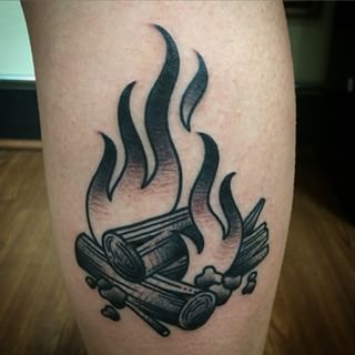 Bonfire tattoo Bonfire Tattoo, Campfire Tattoo, Seasons Tattoo, Old School Tattoos, Autumn Tattoo, Bestie Tattoo, Tattoo Old School, Flame Tattoos, Fire Tattoo