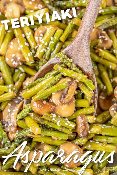 Teriyaki Asparagus and Mushrooms - our favorite asparagus recipe. SO delicious!! Fresh asparagus, shallot, mushrooms, garlic, teriyaki sauce, and sesame seeds. Ready to eat in about 15 minutes. Great weeknight side dish! #sidedish #easysidedish #asparagus #mushrooms Best Chicken Casserole, Spicy Steak, Wild Rice Casserole, Asparagus And Mushrooms, French Onion Chicken, Plain Chicken, Fresh Asparagus, Asparagus Recipe, Easy Casserole Recipes