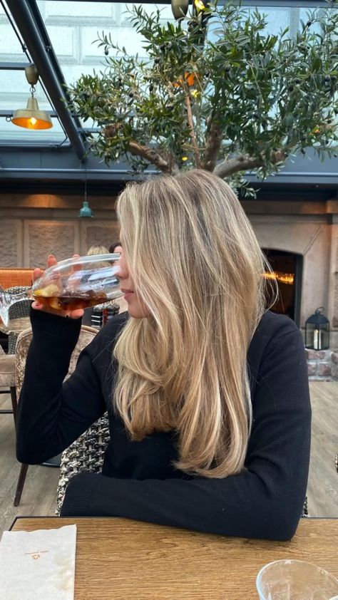 Warm Blonde Hair, Summer Blonde Hair, Dyed Blonde Hair, Dirty Blonde Hair, Honey Blonde Hair, Blonde Hair Inspiration, Blonde Hair Looks, Blonde Hair With Highlights, Hair Inspo Color