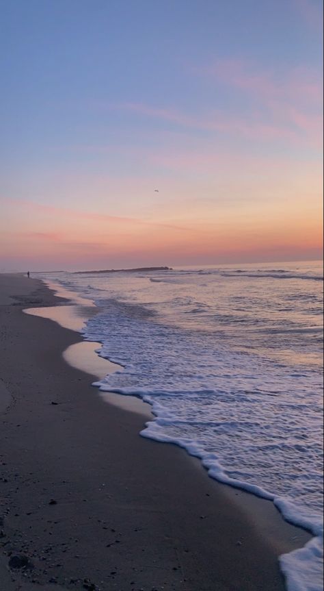 Nj Beach Aesthetic, Jersey Beach Aesthetic, Beach Shore Aesthetic, Jersey Shore Summer Aesthetic, East Coast Beach Aesthetic, Summer In The Hamptons Aesthetic, East Coast Summer Aesthetic, Jersey Shore Aesthetic, Nj Aesthetic