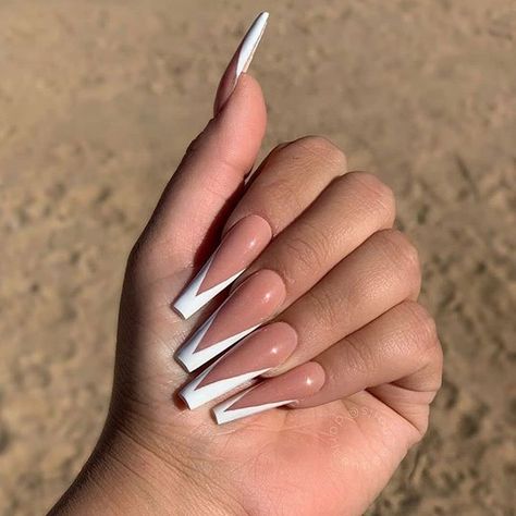 Fake Nails Shape, Milky Nails, Nagellack Trends, Ombre Acrylic Nails, Glamour Nails, White Acrylic Nails, Cute Acrylic Nail Designs, Simple Acrylic Nails, French Acrylic Nails