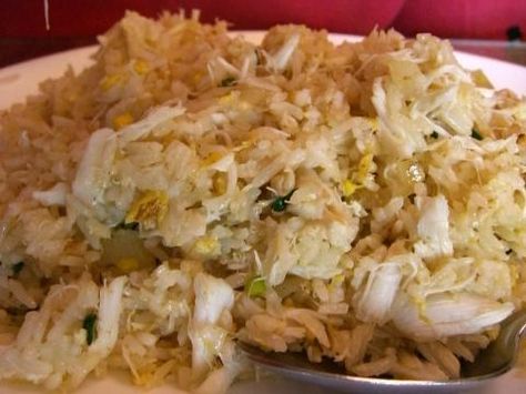 Crab And Garlic Fried Rice Crab Rice Recipe Southern, Crab Rice Recipe, Crab And Rice, Gullah Recipes, Crab Fried Rice Recipe, Crab Ideas, Crab Alfredo, Crab Rice, Crab Fries