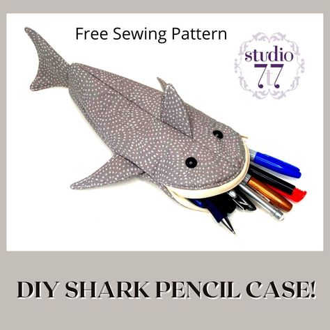 DIY Pencil Case Free Pattern - Shark Pencil Case - Studio 7t7 Pencil Case Free Pattern, Crayon Roll Tutorial, Shark Pencil Case, Pencil Case Sewing, Pencil Case Pattern, Case Studio, Diy Pencil Case, Diy Pencil, The Crafts