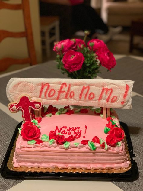 The cake turned out great!! Menopause party No More Period Party, Historectomy Party, Period Cake Funny, Period Party Cake, Hysterectomies Party, Uterus Cake, Period Cake, Cake Ideas Funny, Uterus Party