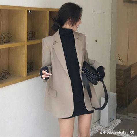 Semi Formal Outfits For Women, Smart Casual Women Outfits, Semi Formal Outfits, Smart Casual Women, Blazer Outfits For Women, Outwear Women, Classy Work Outfits, Blazer Outfits, 가을 패션