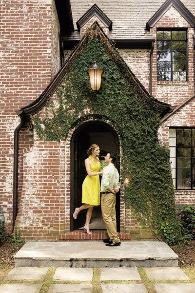 Tudor brick with ivy - might have to try growing ivy on the new house! Yellow Front Doors, Brick Cottage, Tudor Cottage, Green Front Doors, English Tudor, Brick Exterior House, Tudor House, Tudor Style, Brick And Stone