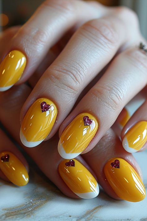 Valentines Day Nails 2024 Stage Dive, Yellow Carpet, Valentines Day Nails, Stunning Nail Designs, Latest Nail Art, Nails 2024, Yellow Nails, Hot Nails, Art Trends