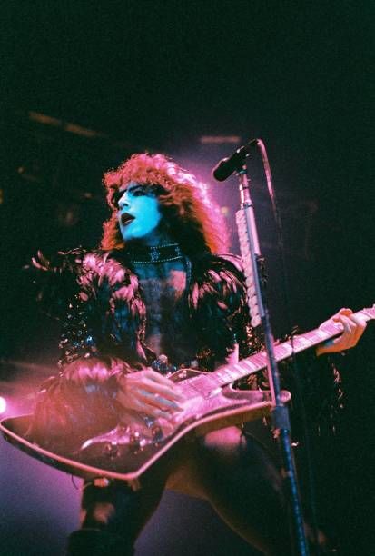 22,979 Kiss Band Photos and Premium High Res Pictures - Getty Images Paul Kiss, Eric Singer, Vinnie Vincent, Perfect Kiss, Kiss Images, Eric Carr, Kiss Army, Kiss Pictures, Kiss Art