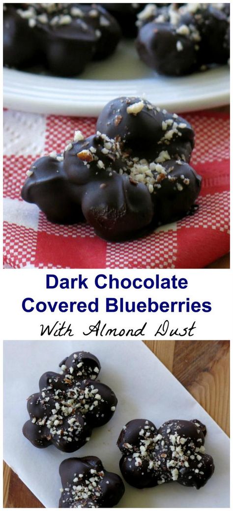 Dark Chocolate Covered Blueberries dusted with Almonds - easy, healthy, small batch recipe with just 3 ingredients! #blueberries #chocolate #cleaneating Chocolate Covered Blueberries, Dipped Fruit, Chocolate Covered Fruit, Blue Berries, Blueberry Desserts, Breakfast Bites, Berries Recipes, Food Coma, Blueberry Recipes