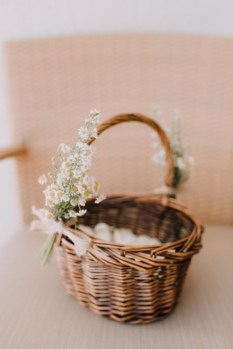 You'll be adding Crete to your destinations once you see this fairytale wedding Flower Girls Baskets, Basket Centerpieces Table Wedding, Wedding Basket Decoration, Country Flower Girl Basket, Basket Decoration Wedding, Flower Girl Basket Ideas, Basket Wedding Decor, Yolan Cris Wedding Dress, Flower Basket Wedding