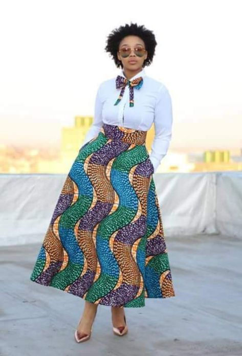 Skirt And Top Traditional, Kitenge Skirts, Chitenje Styles, Best African Dress Designs, African Maternity Dresses, Traditional Skirts, African Traditional Wear, African Attire Dresses, African Print Maxi Skirt