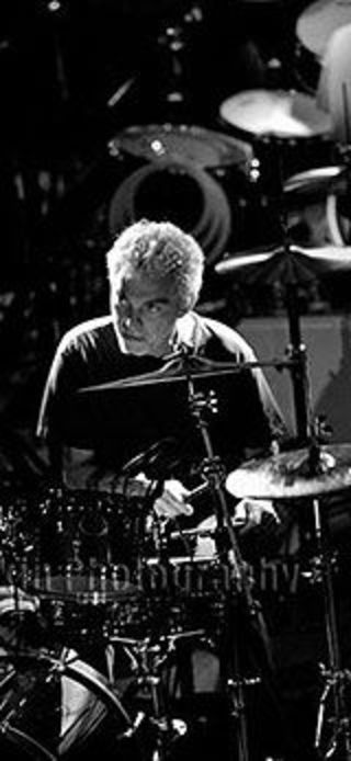 Steve Gadd Tony Levin, Chuck Mangione, Steve Gadd, Mike Holmes, George Young, Dizzy Gillespie, Count Basie, Drum Solo, Paul Simon