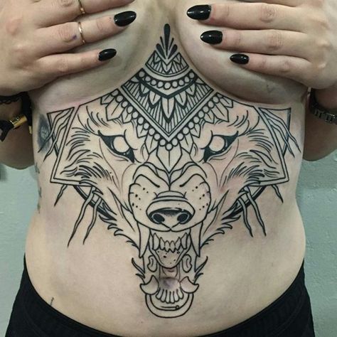 ♠🐺♠ Sleeve Starter Tattoo Women, Hand Hart, Lower Stomach Tattoos, Underboob Tattoo Designs, Tattoos 2024, Backpiece Tattoo, Stomach Tattoos Women, Stomach Tattoo, Tier Tattoo