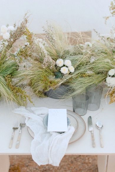 How To Have A Sexy Minimalist Elopement At An AirBnb Minimalist Elopement, Romance Fashion, Joshua Tree Wedding, Tablescape Inspiration, Ethereal Wedding, Wedding Reception Inspiration, Bouquet Arrangements, White Wedding Flowers, Neutral Wedding