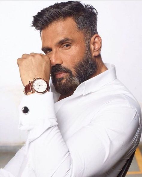 Instagram photo by Sunil Shetty • Apr 29, 2019 at 6:13 PM Sunil Shetty, Suniel Shetty, Brand Launch, Large Fan, How To Book, Model Streetstyle, Fashionista Style, Fashion Suits For Men, Bollywood Actors