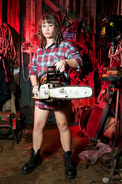 Chainsaw Pose, Chainsaw Mill, Stihl Chainsaw, Logging Equipment, Jennifer Love, Character Poses, Figure Drawing Reference, Drawing Reference Poses, Game Development