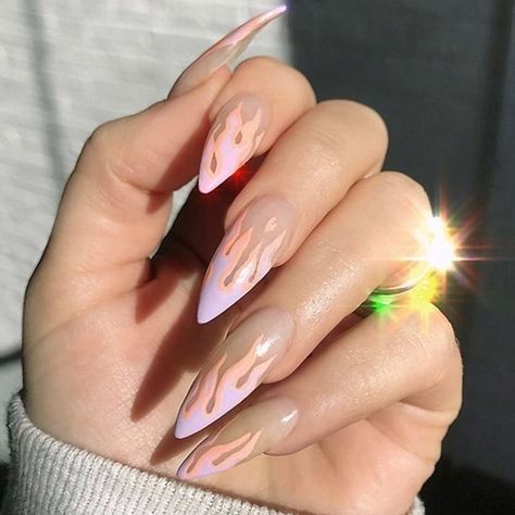 294 Likes, 4 Comments - #NAILS 💅🏽💖✨ (@nailqueensonly) on Instagram: “Fiya fiya 🔥🔥 these color flames over the nude is so cute 😍” Pastel Flame Nails, Fire Flame Nails, Flame Nails, Nails Ombre, Solid Color Nails, Nail Art Gel, Unicorn Nails, Colorful Nails, Pointed Nails