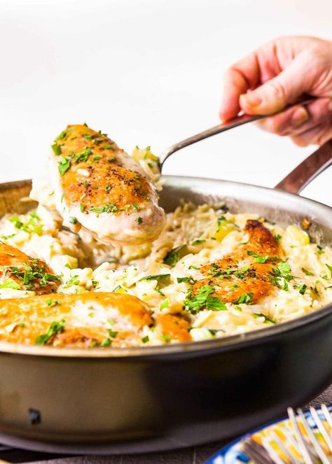 Skillet Chicken with Cheesy Orzo and Zucchini Recipe Skillet Zucchini, Cheesy Orzo, Easy Lemon Chicken, Zucchini Risotto, Quick Supper, Chicken And Pasta, Poultry Dishes, Zucchini Recipe, One Skillet