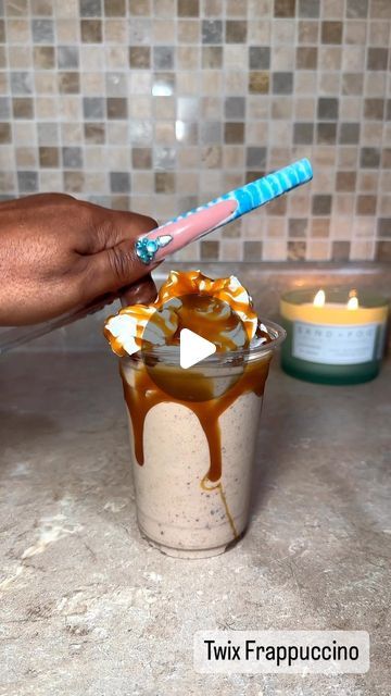 THEBESSLIFE on Instagram: "Twix Frappuccino #twix #twixfrappucino #coffeetok #starbuckscopycat #starbucksathome #secretmenustarbucks #viral #fyp #twix #candybar # frappuccino #starbucks #starbies #asmrsounds #asmr #caramelfrappucino #frappe #coffee #ninjablender #ninjabullet #asmrcoffee 
#viraltiktok #tiktok #starbucksrecipe" Frappe Coffee, Frappuccino Starbucks, Coffee Shake, Ice Coffee, Frappe, Iced Coffee, Drinks, Coffee, On Instagram