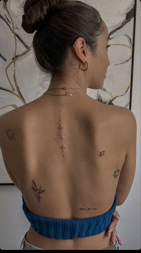 look_by_fashionista (look_by_fashionista) - Profile | Pinterest Tatoo Dog, Small Back Tattoos, Tato Minimal, Neck Tattoos Women, Back Of Neck Tattoo, Handpoke Tattoo, Petite Tattoos, Spine Tattoos For Women, Classy Tattoos