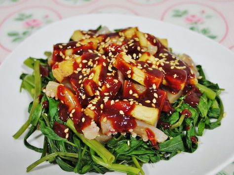 Kangkong Recipe, Asian Meals, Chilli Paste, Restaurant Dishes, Malaysian Food, Bean Curd, Hoisin Sauce, Easy Food To Make, Simple Recipe