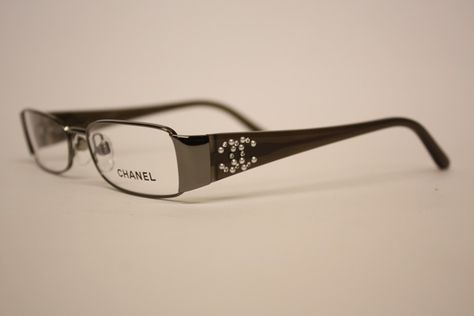 My #Chanel Glasses... i loved them until i got laser eye surgery!! Chanel Reading Glasses, Vintage Chanel Glasses, Designer Eye Glasses, Glasses Frames Trendy, Glasses Inspiration, Chanel Glasses, Laser Eye, Image Swag, Eye Surgery