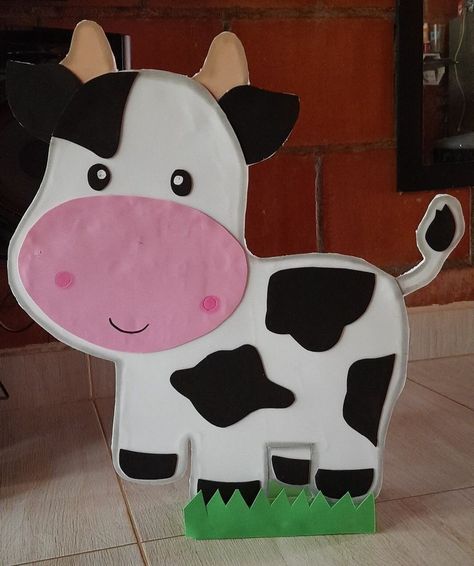 Cow Craft, Farm Unit, Farm Themed Birthday Party, Cow Birthday, Farm Animal Birthday, Paw Patrol Party, Farm Theme, Toddler Learning Activities, Themed Birthday Party