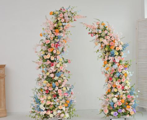 Wedding Pastel Color Schemes, Floor Arch Wedding, Pastel Wedding Arch, Wedding Aisle Flowers, Sun Wedding, Wedding Floral Arrangement, Aisle Runners, Tall Wedding Centerpieces, Event Props