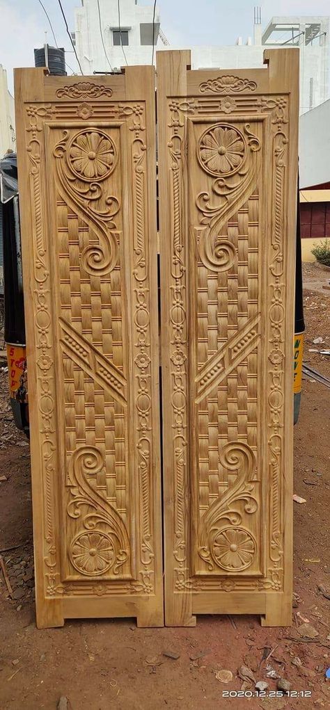 Double Door Carving Design Wood, Double Door Carving Design, Door Carving Design, Door Carving, Pooja Door Design, Entry Door Designs, Main Doors, Cnc Designs, House Front Door Design