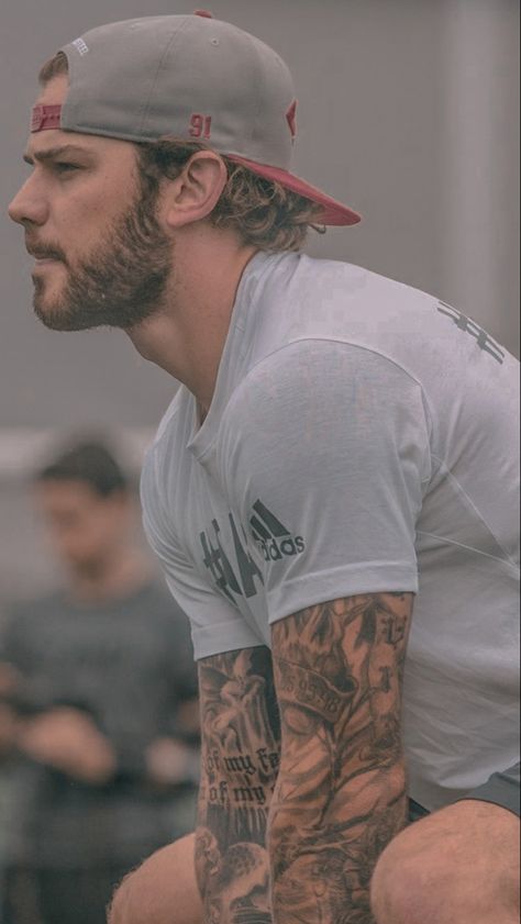 Hockey Projects, Hockey T Shirts, Hot Hockey Players, Stars Hockey, Hockey Player, Elegante Casual, Hockey Players, Hair And Beard Styles, Beard Styles