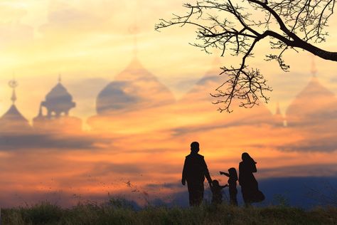 Mummy From The Heart: Guest Post: Islamic Family Traditions and Culture Ustazah Asma Harun, Islamic Family, Best Dua, Status Photo, Islamic Society, Islamic Picture, Eid Background, Islamic Life, Islamic Pic