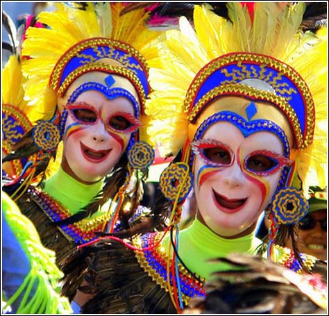 Tuna Festival Mascara Festival, Fiesta Costume, Masskara Festival, Jose Rizal, Bacolod City, Festival Face, Bacolod, Brown Hairstyles, Beautiful Mask