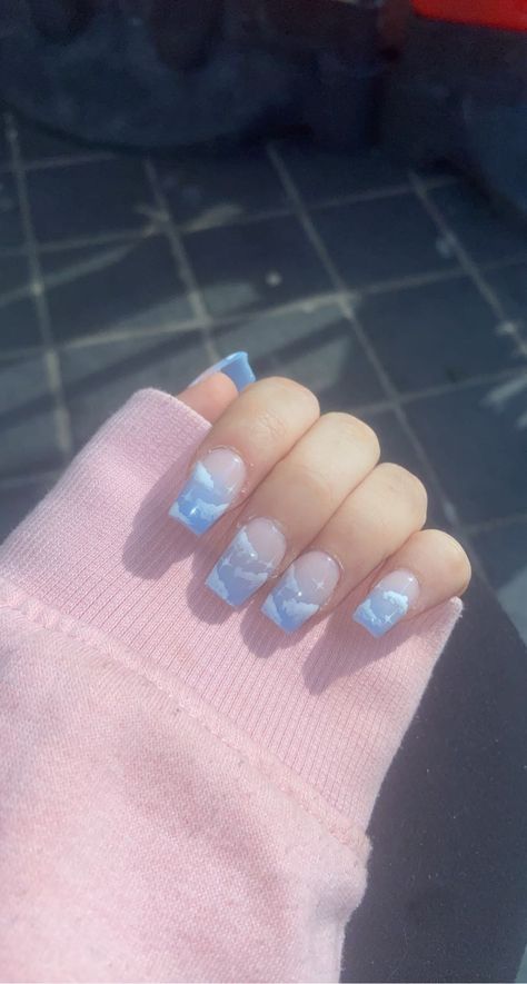 Cloudy Nail Design, Blue Shorts Nails, Light Sky Blue Nails, Nails For 11 Year Girl, Dreamy Blue Nails, Cloudy Acrylic Nails, Blue Medium Nails, Blue Cloud Nails, Cloudy Nails