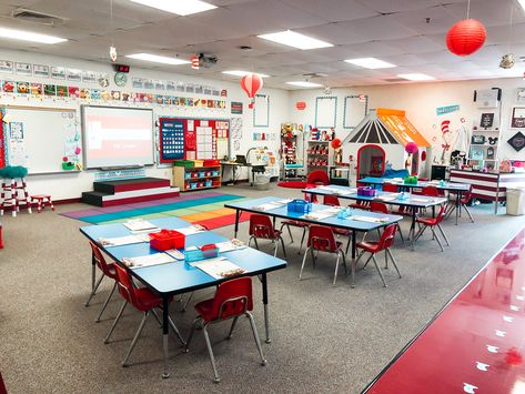 Here is my classroom at a glance. I have 4 large rectangle tables where my students sit. You can't see it, but on the left hand corner is my small group reading table and students cubbies are lined up alongside that wall. Classroom Table Arrangement, Kindergarten Classroom Layout, Kindergarten Classroom Design, Kindergarten Tables, Classroom Seating Arrangements, Kindergarten Classroom Setup, Classroom Table, Kindergarten Organization, Classroom Kindergarten