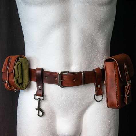 Bushcraft Belt, Tactical Belts For Men, Leather Pouches, Man Crafts, Belts For Men, Bushcraft Camping, Tactical Belt, Leather Dye, Utility Belt