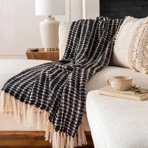 Artistic Weavers Nataley Hand-Woven Black & Off-White Plaid Throw - Bed Bath & Beyond - 35086299 White Throw Blanket, Luxury Throws, White Throws, Plaid Throw, Woven Throw Blanket, Bedding Stores, Woven Throw, Nebraska Furniture Mart, Bed Throws