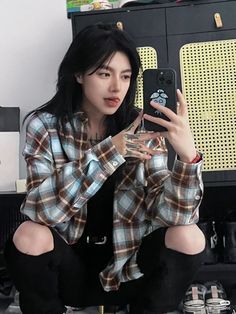 Ulzzang Tomboy Girl, Tomboy Ulzzang, Masc Girls Outfits, Ulzzang Tomboy, Asian Tomboy, Masc Girls, Masc Girl, Boyish Girl, Masc Women