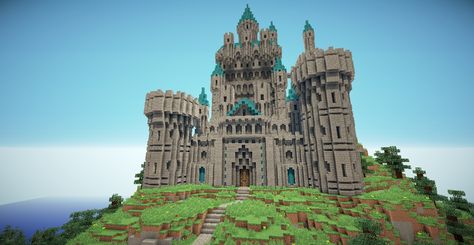 Minecraft Castle Door, Minecraft Castle Map, Minecraft Small Castle, Chalet Minecraft, Minecraft Small House, Castle Entrance, Castle Minecraft, Minecraft Kingdom, Minecraft Houses Blueprints