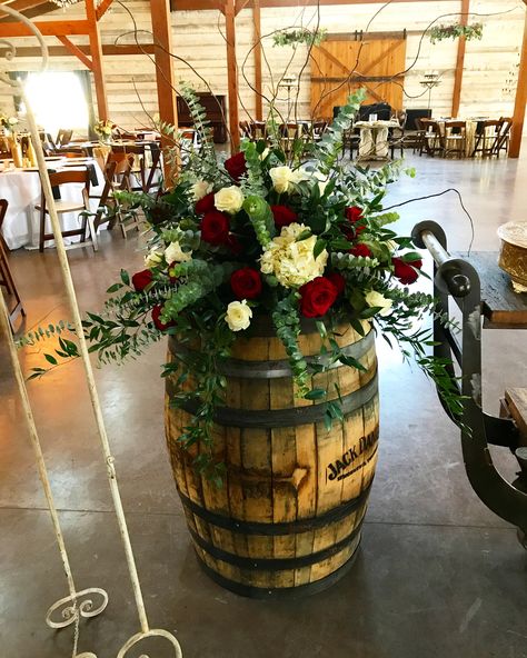 Whiskey Barrel Ideas For Weddings, Whiskey Barrel Flower Arrangements, Whiskey Barrel Wedding Decor, Charro Quinceanera Theme, Whiskey Barrel Flowers, Bouquet Photoshoot, Barrel Wedding Decor, Barrel Flowers, White Flowers Wedding