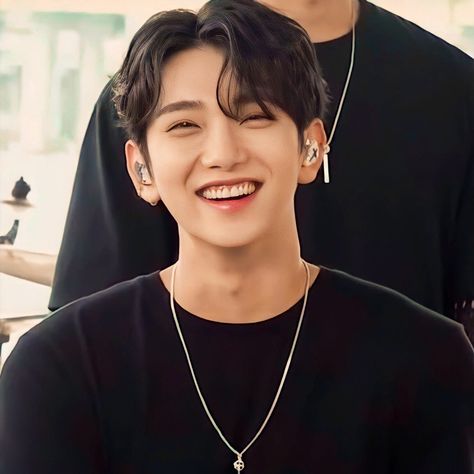 Joshua Seventeen Smiling, Joshua Brown Hair, Joshua Hong Bare Face, Joshua Smile Seventeen, Joshua Hong Smile, Seventeen Smiling, Joshua Smile, Joshua Hair, Seventeen Smile