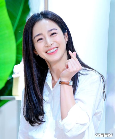 Kim Taehee, Kim Tae Hee, Korean Actress, Actors & Actresses, Kdrama, Drama, Actresses, Actors, Fashion Outfits