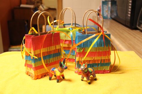 Mexican Gift Box Ideas, Mexican Goodie Bags, Three Esta, Encanto Theme, Mexican Pinata, Bautizo Ideas, Christmas Goodie Bags, Goodie Bags For Kids, Mexican Birthday