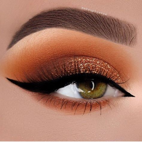 Audition Aesthetic, Eyeshadow Inspiration, Makeup Bold, Orange Eye Makeup, Eye Makeup Cut Crease, Everyday Eye Makeup, Orange Eyeshadow, Dark Eye Makeup, Bright Eye Makeup