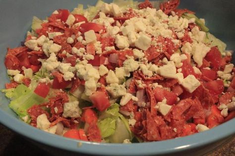 Buca Di Beppo Antipasto Salad, Antipasto Salad Recipe, Italian Antipasto, Antipasto Salad, Big Salad, Italian Dinner, Chopped Salad, How To Cook Quinoa, Restaurant Recipes